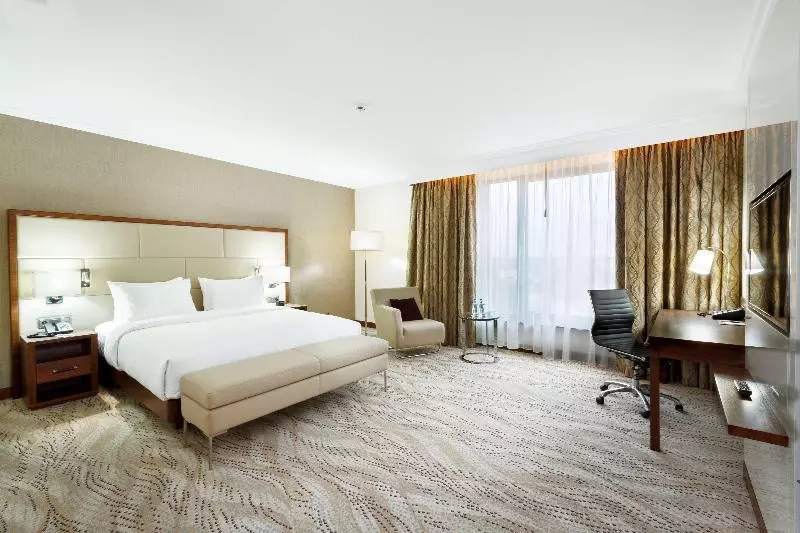 اتاق لوکس با تخت بزرگ, Doubletree By Hilton Hotel & Conference Centre Warsaw