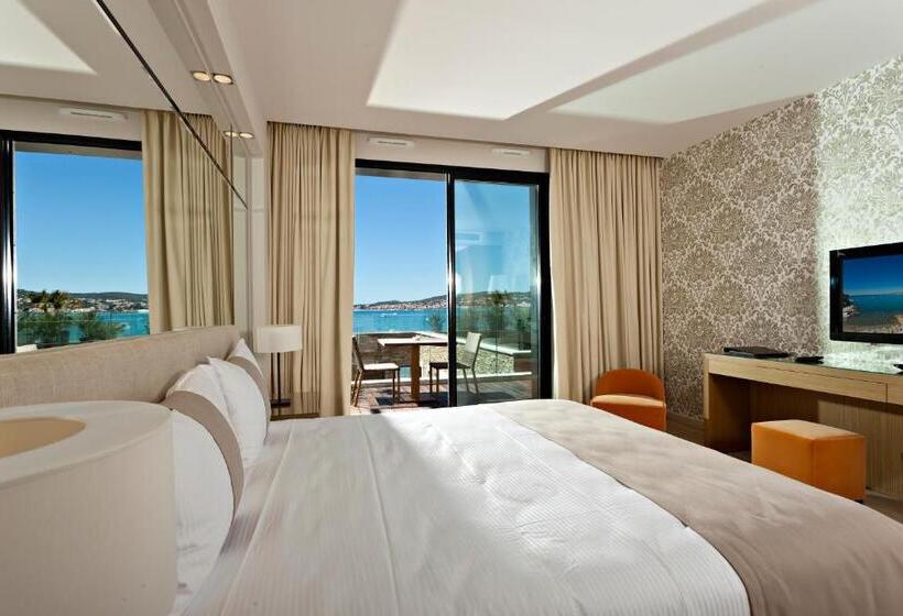 חדר סופריור נוף לים, Hostellerie La Farandole