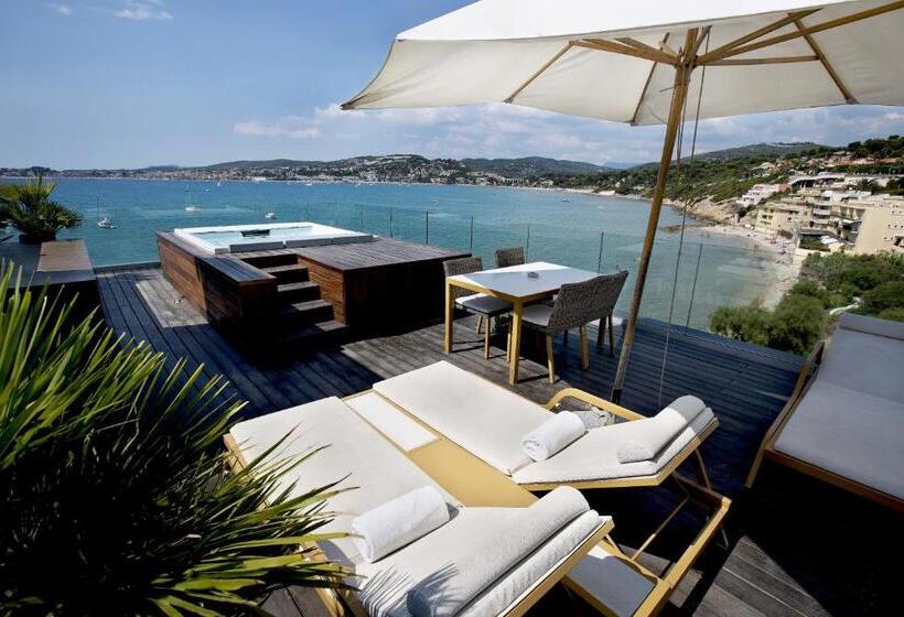 סוויטת דלוקס נוף לים, Hostellerie La Farandole