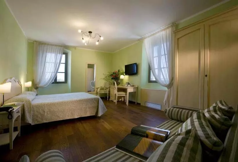 Juniorsviitti, Relais Corte Cavalli