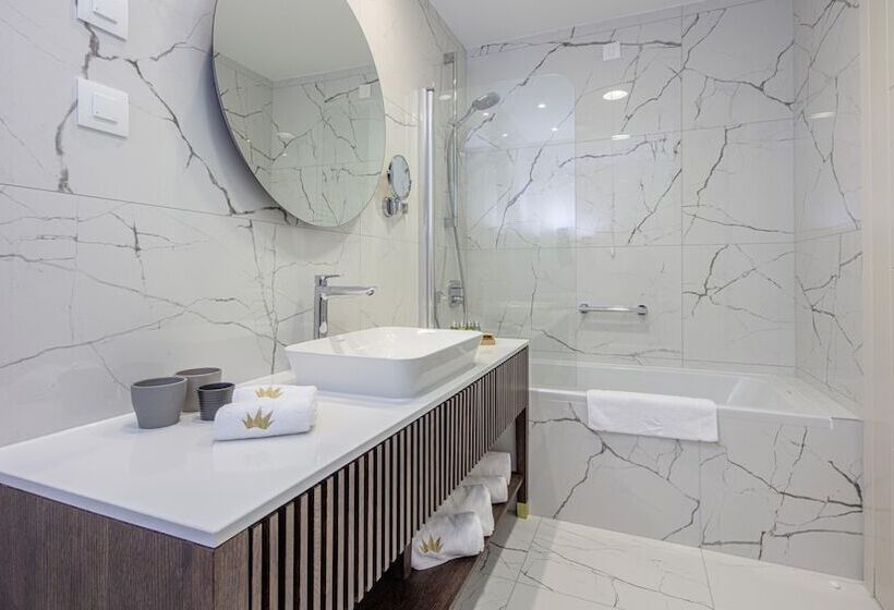 디럭스 스위트, Royal Palm