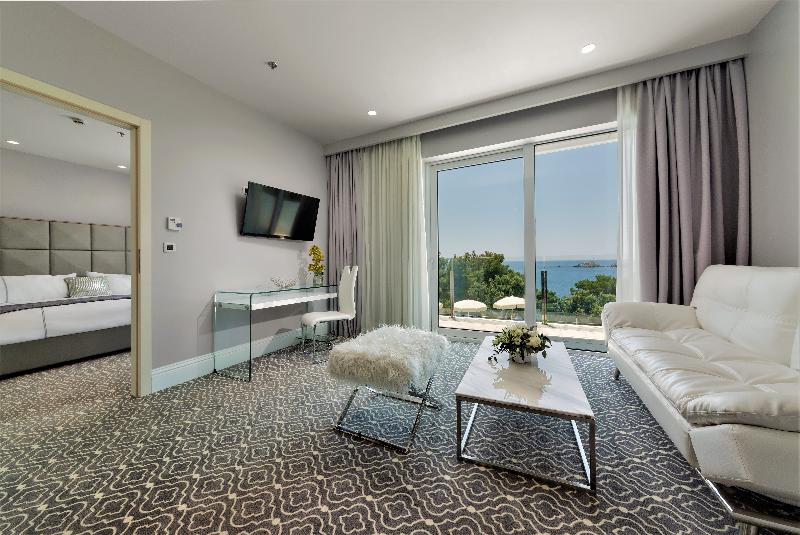 수피리어 스위트 바다 전망, Royal Palm