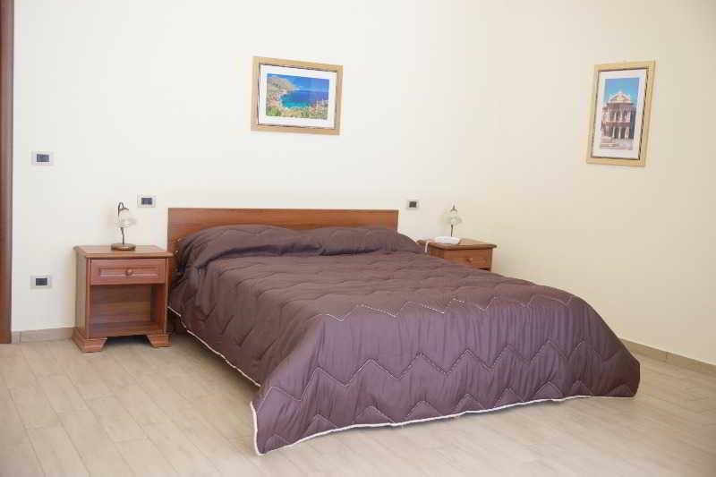 غرفة قياسية فردية, Sofia