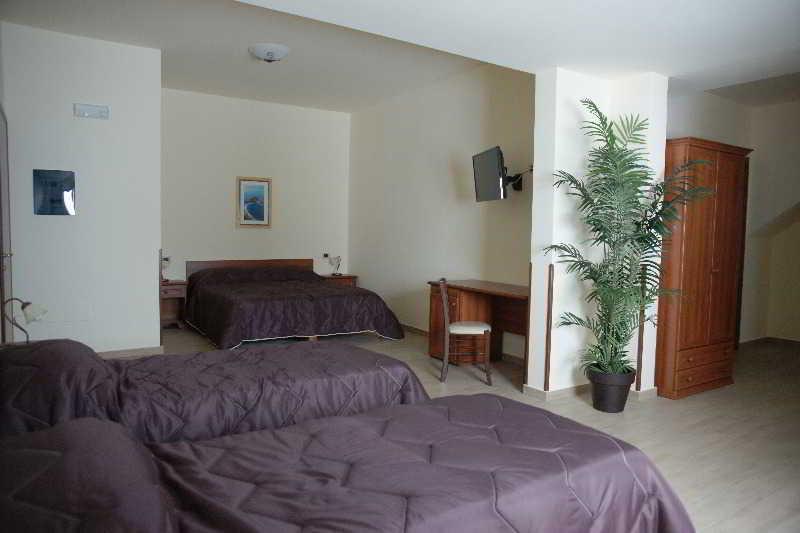 غرفة قياسية, Sofia