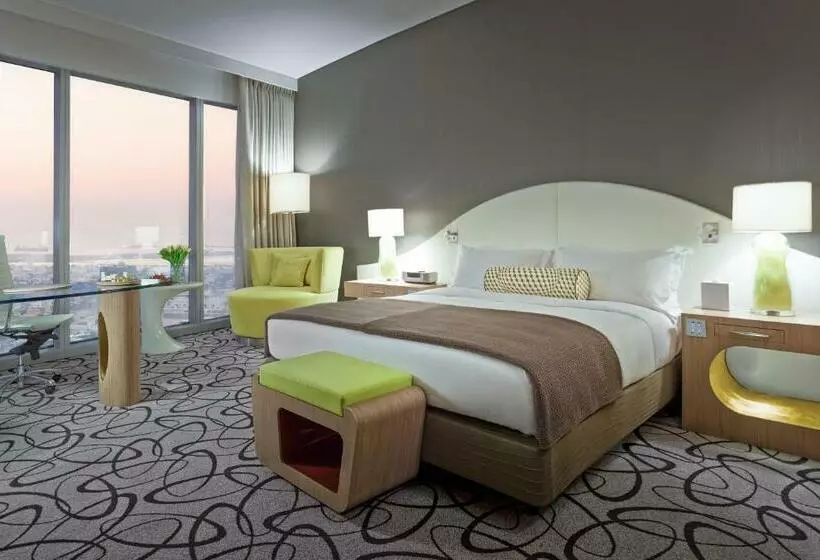 اتاق لوکس با تخت بزرگ, Sofitel Dubai Downtown