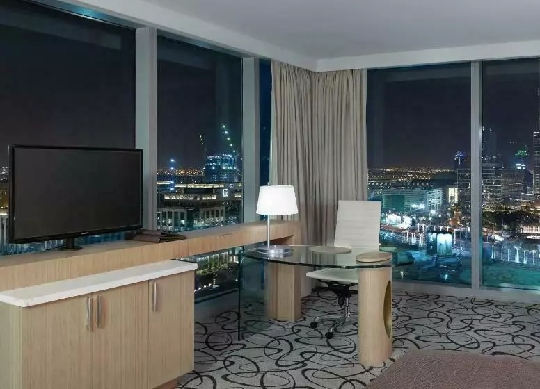 اتاق دلوکس با تخت کینگ و چشم‌انداز, Sofitel Dubai Downtown