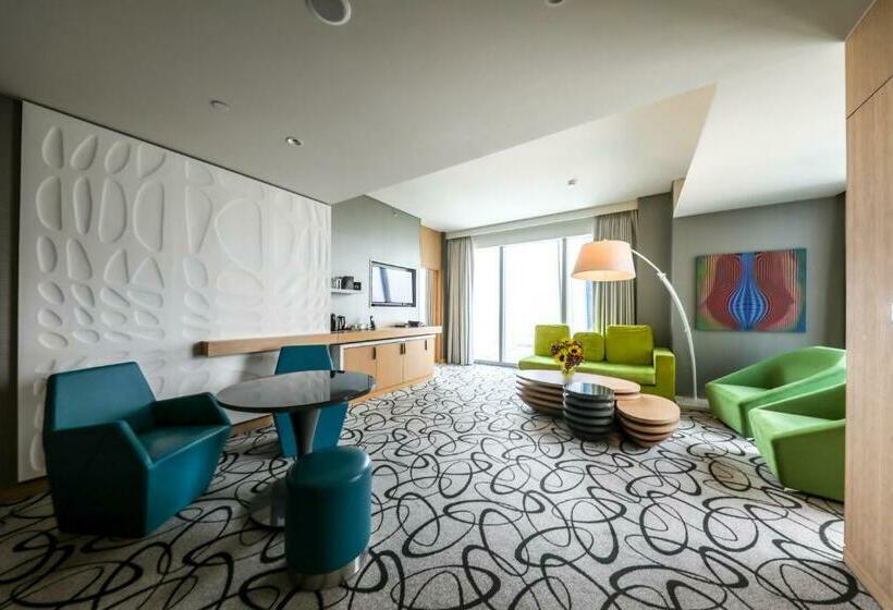 سوئیت 2 خوابه, Sofitel Dubai Downtown