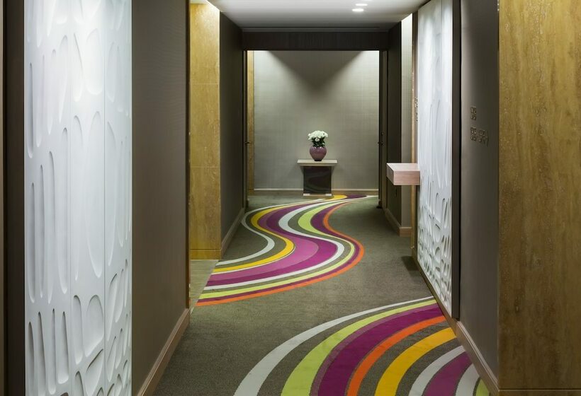 اتاق لوکس با چشمانداز, Sofitel Dubai Downtown