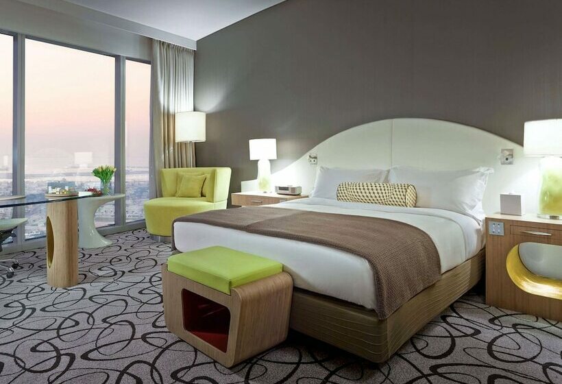 Номер Deluxe с Видом, Sofitel Dubai Downtown