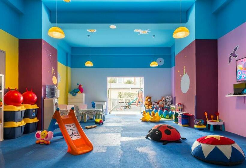 اتاق لوکس خانوادگی, Sofitel Dubai Downtown