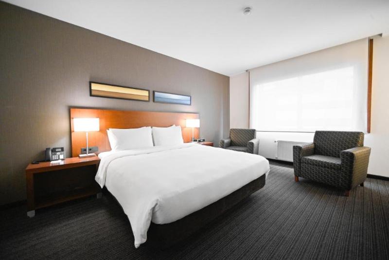 스위트, Yerevan Place