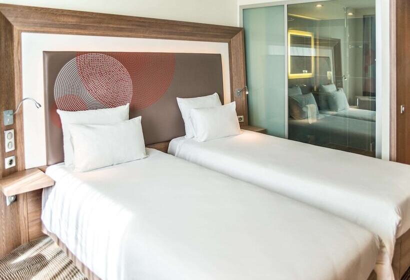 غرفة سوبيريور, Novotel Sofia