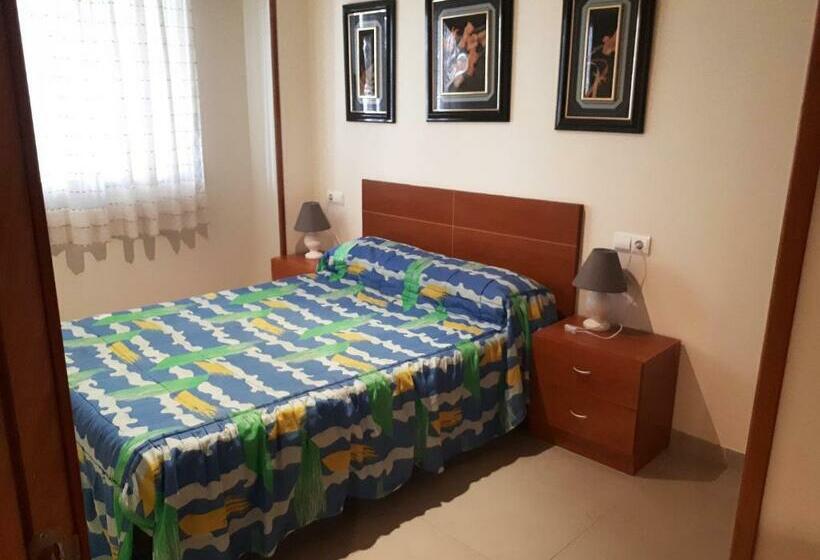 Апартаменты 3 Спальни, Oropesa Ciudad De Vacaciones 3000