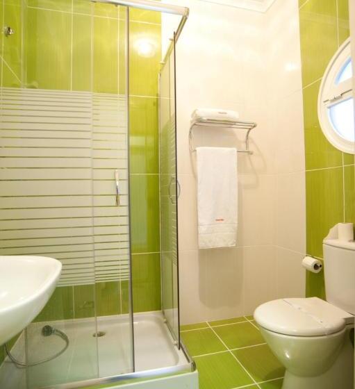 جناح, Ribeirotel