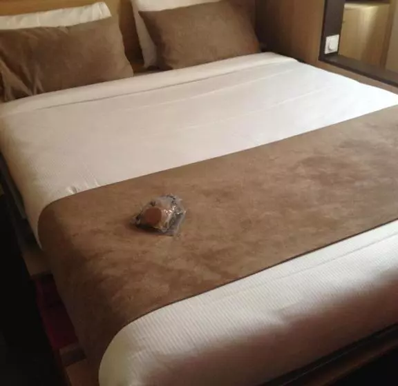 استودیوی استاندارد, Apparthotel Privilodges Carré De Jaude