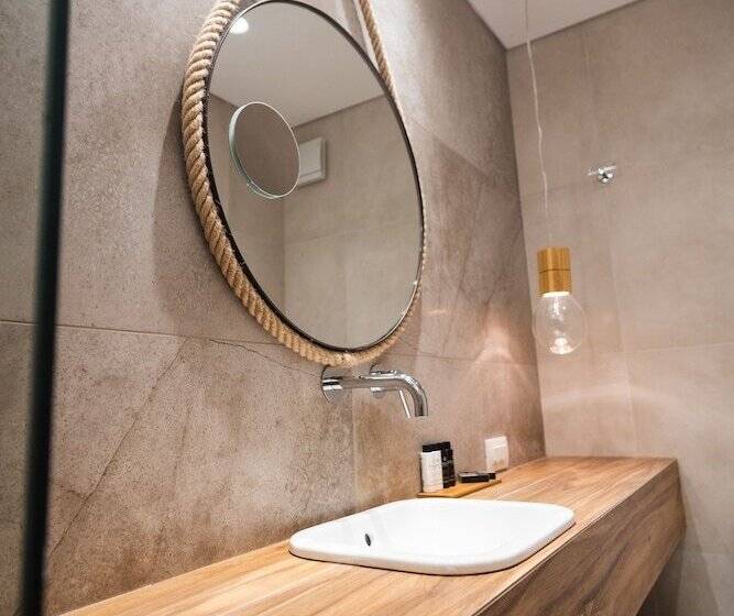 Номер Superior Вид на Бассейн, Aktaion Beach Boutique Hotel & Spa