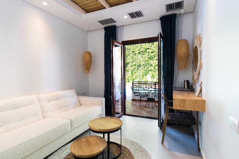 اتاق خانوادگی با چشمانداز استخر, Aktaion Beach Boutique Hotel & Spa