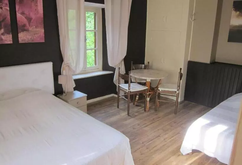 スタンダードトリプルルーム, Auberge Des Deux Rivières