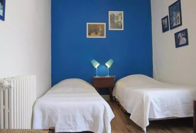 スタンダード４人部屋, Auberge Des Deux Rivières