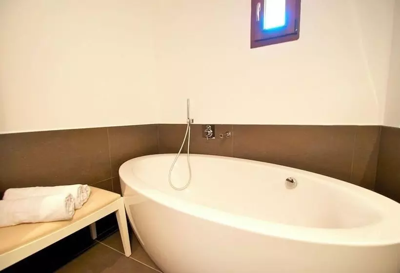 سوییت, Bennoc Petit Hotel   Only Adults