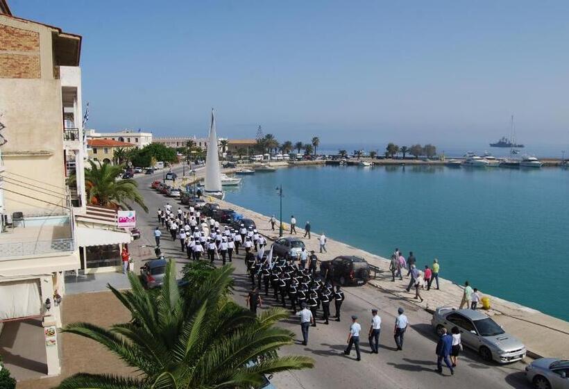 Triple Room Sea View, Dali