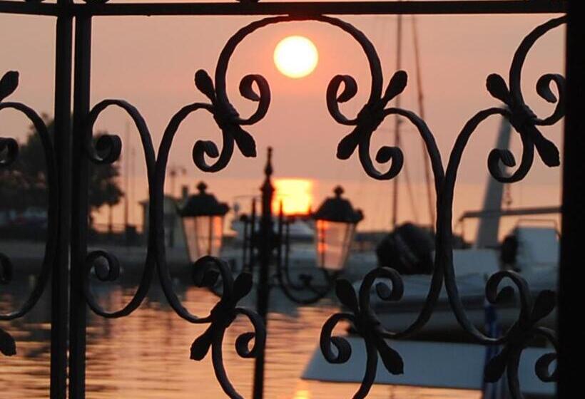 Deluxe Suite Sea View, Dali