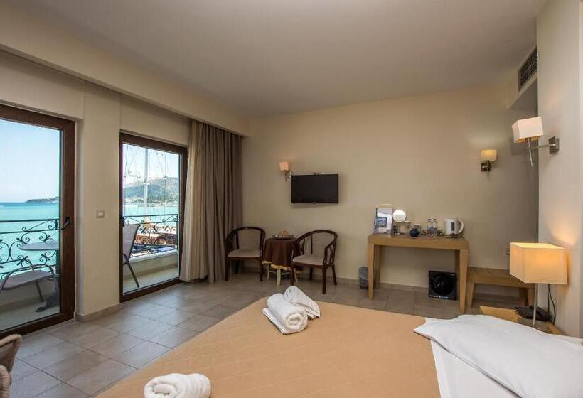 Triple Room Sea View, Dali