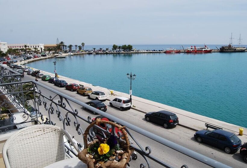 Triple Room Sea View, Dali