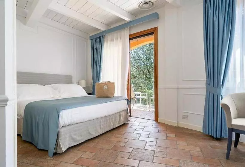 اتاق کلاسیک, Golfo Dei Poeti Relais & Spa