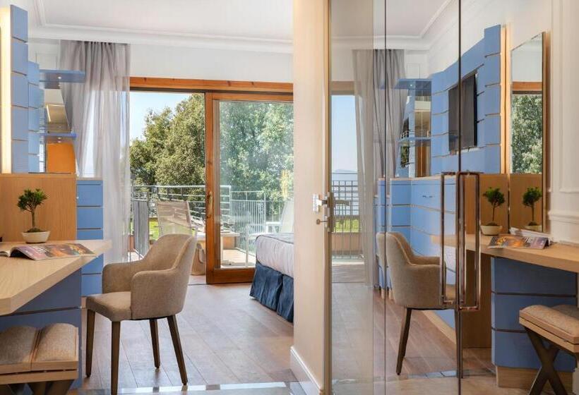 اتاق پرستیژ, Golfo Dei Poeti Relais & Spa