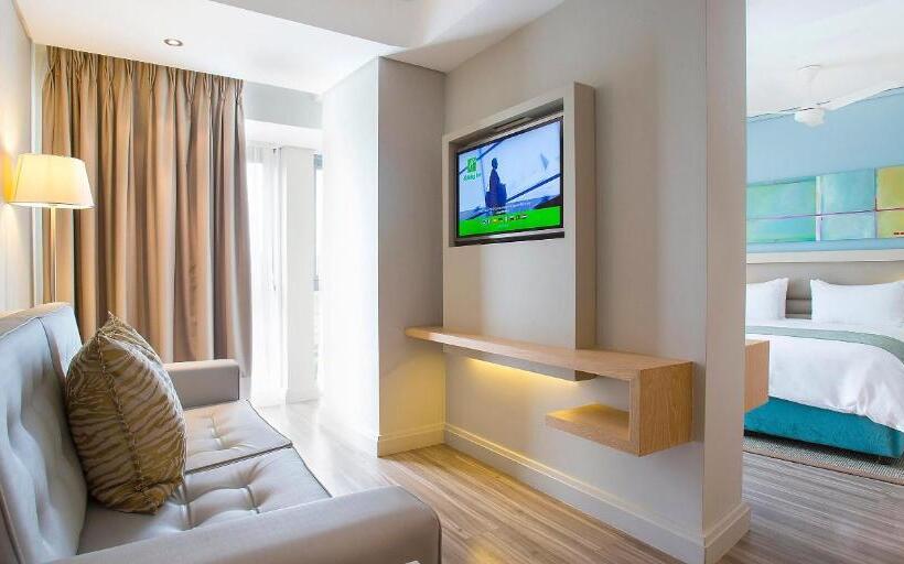 Suite Pat Queen, Holiday Inn Mauritius Mon Trésor, An Ihg