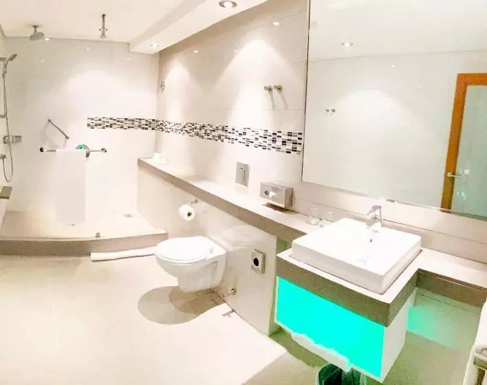 سوییت, Holiday Inn Mauritius Mon Trésor, An Ihg