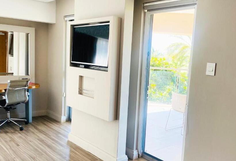اتاق پریمیوم با بالکن, Holiday Inn Mauritius Mon Trésor, An Ihg