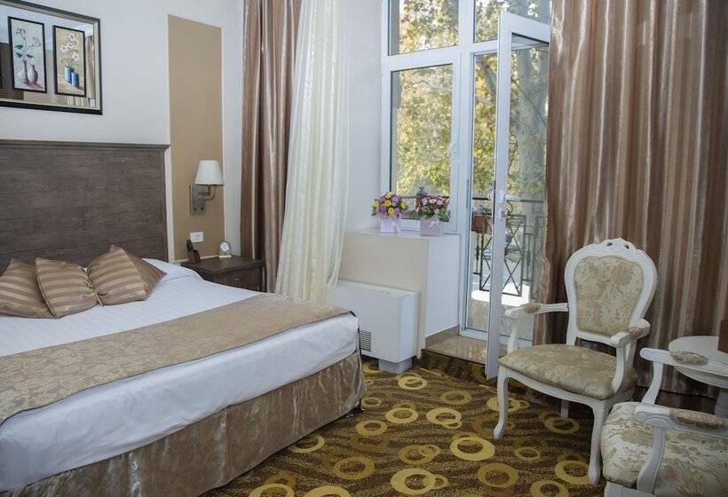 اتاق استاندارد یک نفره, Imperial Palace Hotel Yerevan