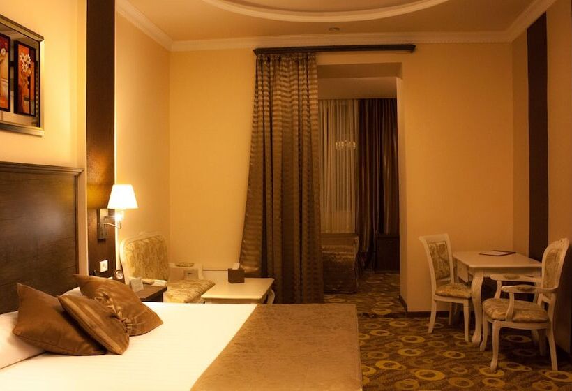 سوییت جونیور, Imperial Palace Hotel Yerevan