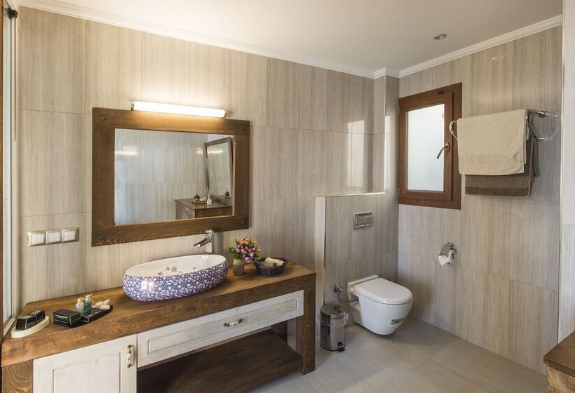 جناح ديلوكس مطل على البحر, Lissiya