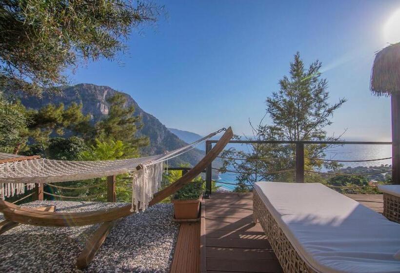 جناح ديلوكس مطل على البحر, Lissiya