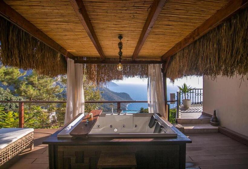 جناح ديلوكس مطل على البحر, Lissiya