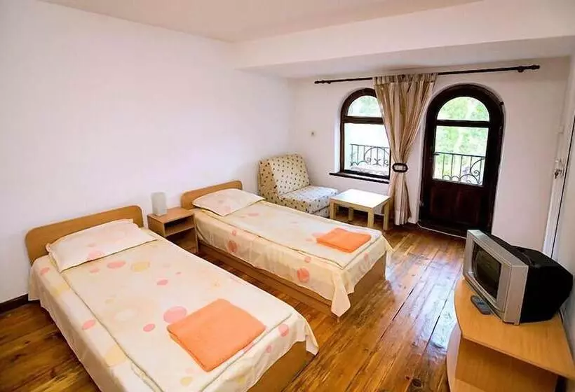 اتاق استاندارد, My Guest Rooms
