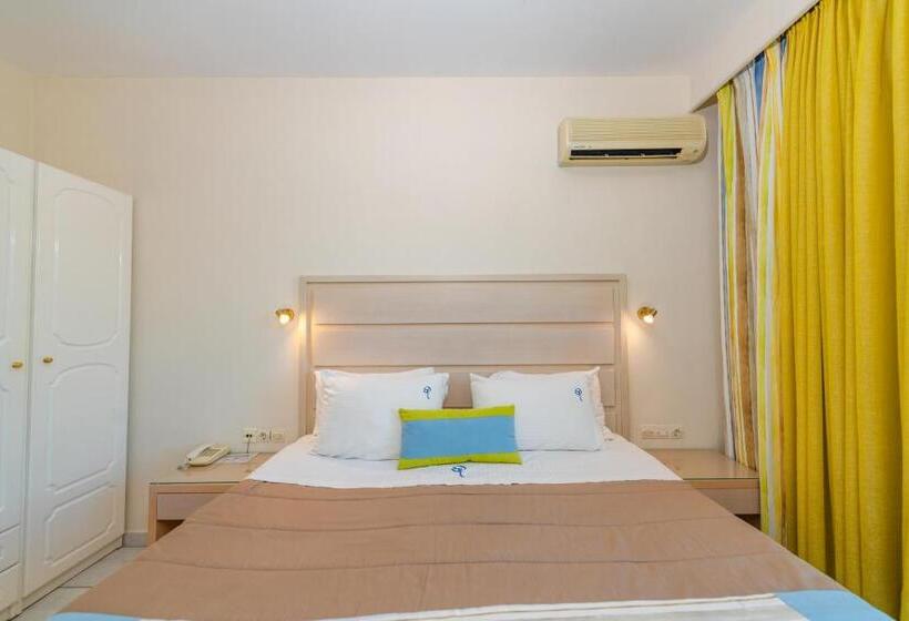 스탠다드 룸 바다 전망, Odysseus