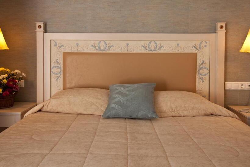 수피리어 룸 바다 전망, Odysseus