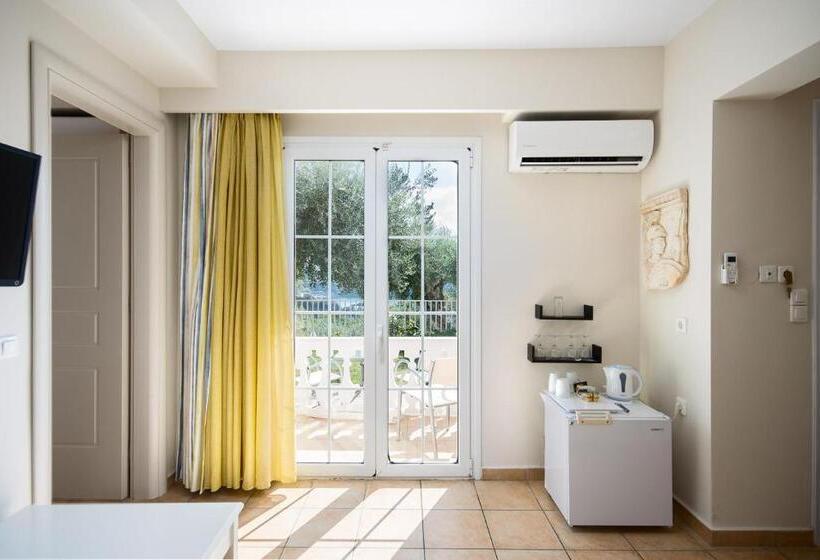 주니어 스위트 1층, Odysseus