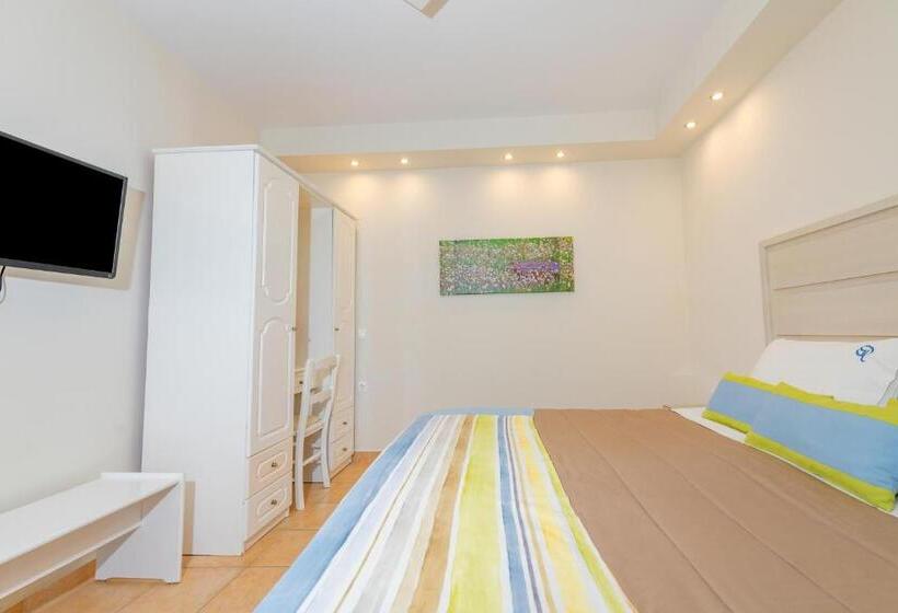 주니어 스위트 1층, Odysseus