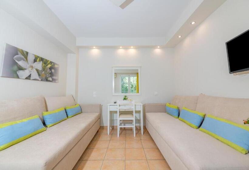 주니어 스위트 1층, Odysseus