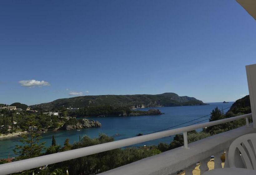 스탠다드 룸 바다 전망, Odysseus