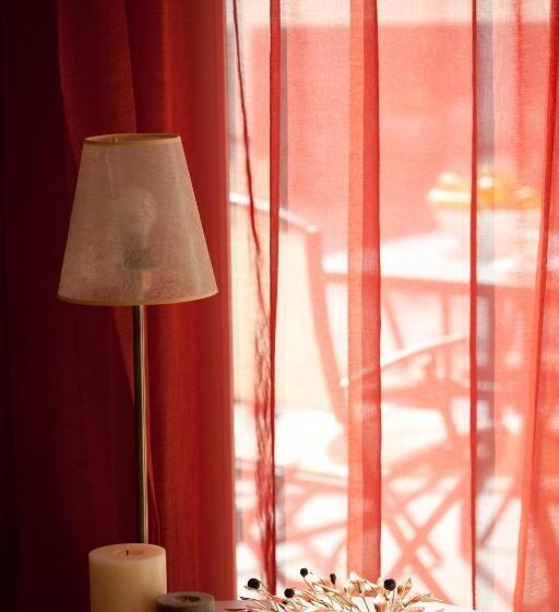 수피리어 룸 바다 전망, Odysseus