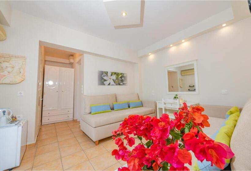 주니어 스위트 1층, Odysseus