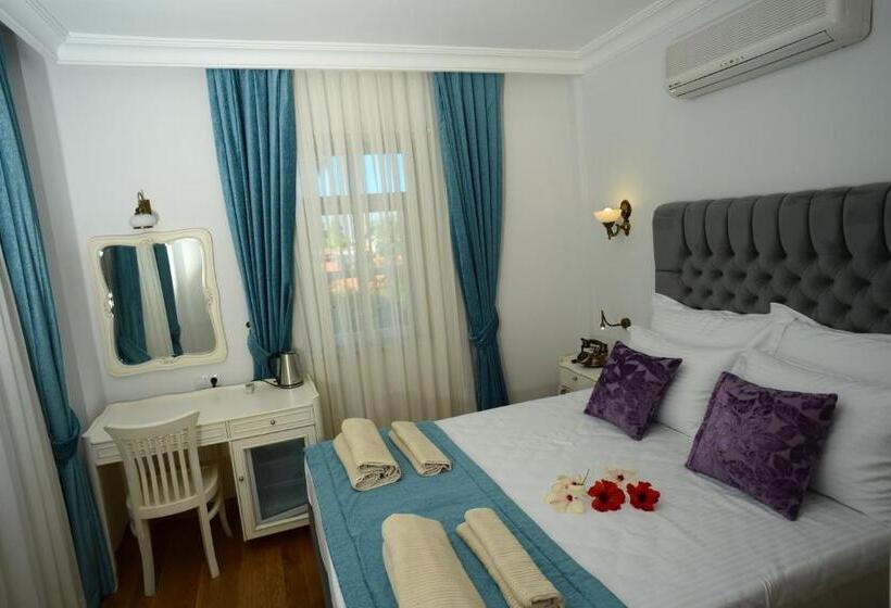 주니어 스위트, Petunya Konak   Boutique Class