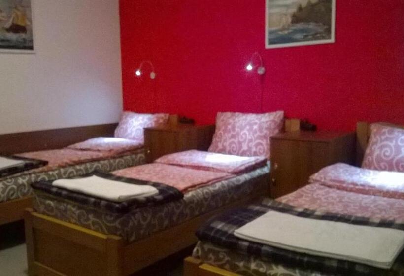 استودیوی استاندارد, Villa Ohrid Anastasia