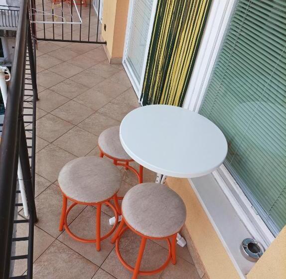 اتاق استاندارد با سرویس بهداشتی مشترک, Villa Ohrid Anastasia